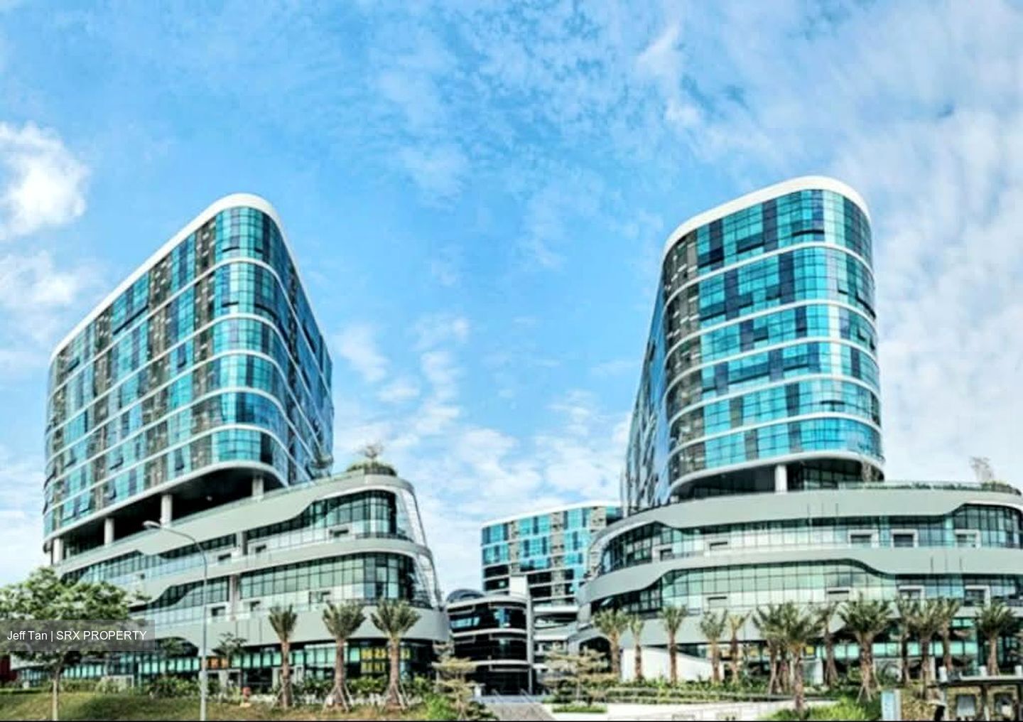 Oxley Bizhub (D14), Factory #555847341